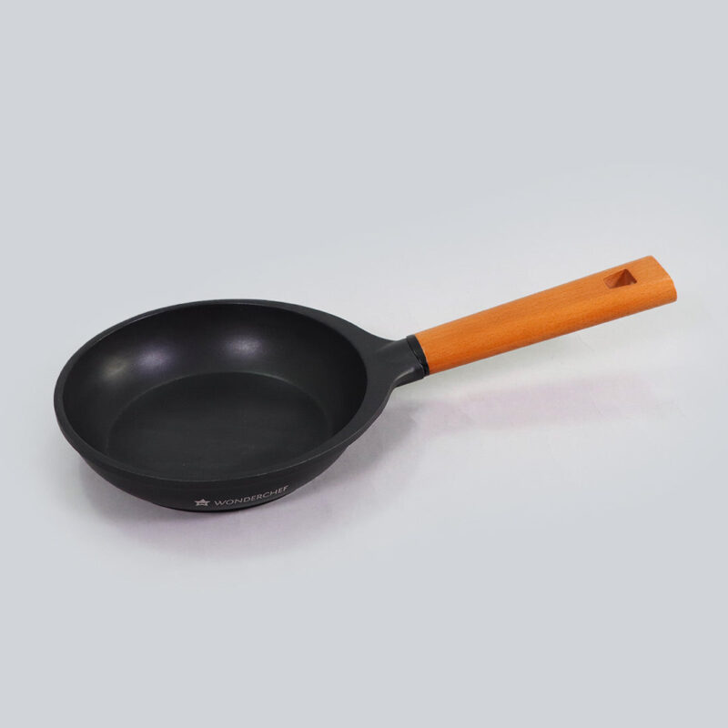 Caesar 20 cm Non-Stick Fry Pan | Induction Bottom | Wooden Handle | Die-Cast Aluminium | Frying Pan Non Stick | 1L | 5mm | 5 Years Warranty | Black - Image 8