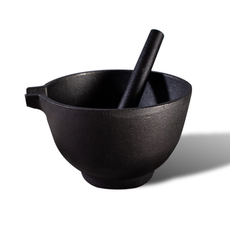 Forza pre-seasoned cast-iron mortar & pestle - Image 6