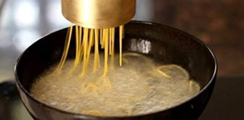 Thangam Classic Brass Sevanazhi Murukku Maker with Free 6 Different Jali for Making Snacks of Sev Bhujia Chakli Gathiya Janthikalu Sevia Idiyappam Ribbon Pakoda Sev Sancha Muruku Maker Machine (500gm) - Image 4