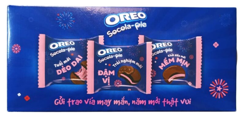 Cadburys OREOS Socola-Pie Special Edition Features a Strawberry-Flavored Marshmallow Sandwiched Between Oreos Cookie Pieces, all Coated In Rich Chocolate 6 Pack 168g (Vietnam) - Image 11
