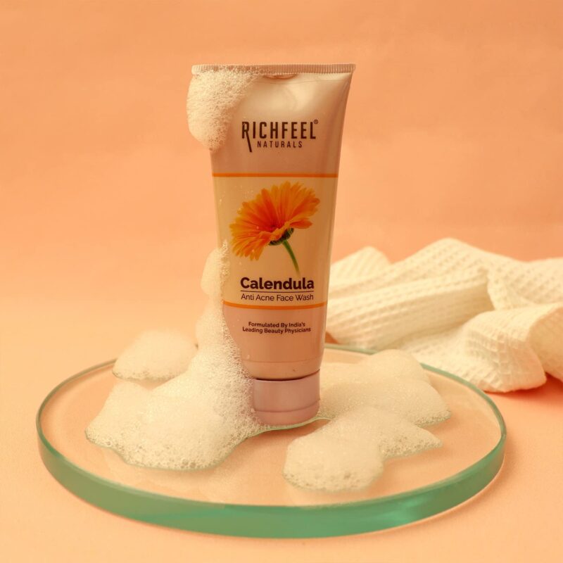 Richfeel Anti Acne Calendula Face Wash | Power of Soothing Calendula Extracts | For Skin prone to Acne & Blemishes | Physician Formulated | Helps Calm & Replenish Skin | 100 g - Image 2