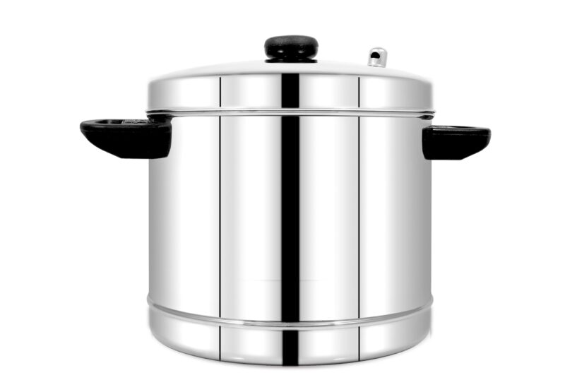 Pigeon Classic 6 Stainless Steel Idli Maker /Cooker with whistle indicator - 6 Plates (24 Idlis) / Idli Steamer/Idly Cooker Pot/ Stainless Steel Idli Maker with Silver Lid - Fluffy Idlies - Induction & Gas Base - 1 Year Warranty - Image 3