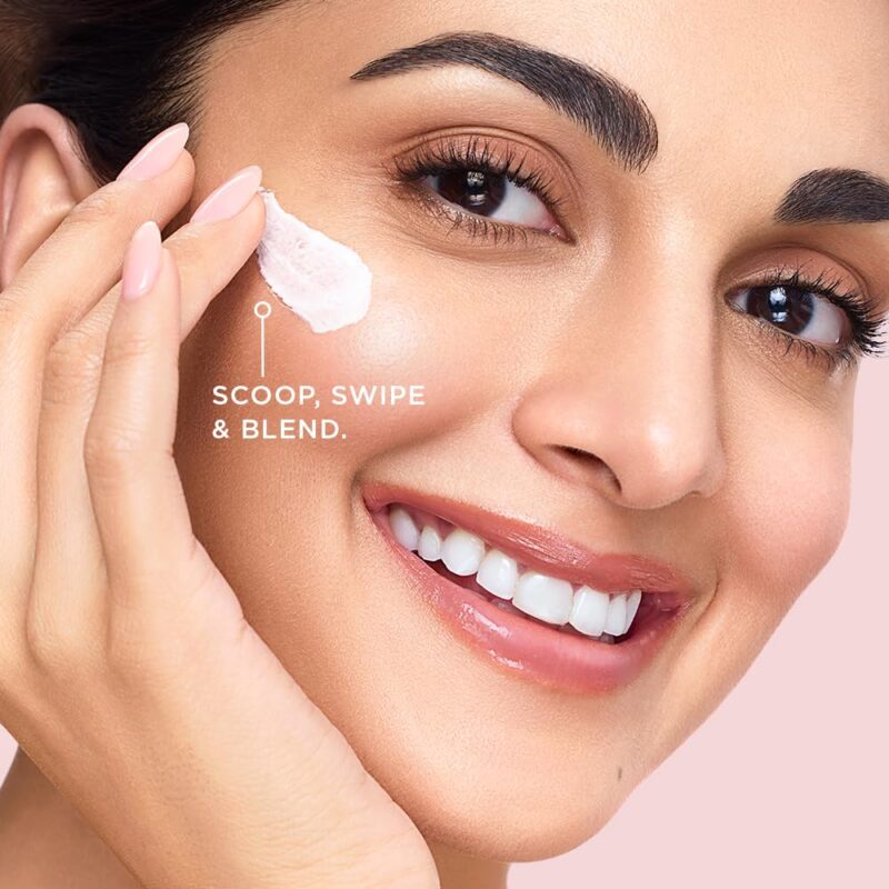 4x Pond's Bright Beauty Anti-Spot Serum Cream with Niacinamide and SPF 15 PA++, Fades Dark Spots and Reveals Bright Skin, 50g each - Pack of 4 - Image 5