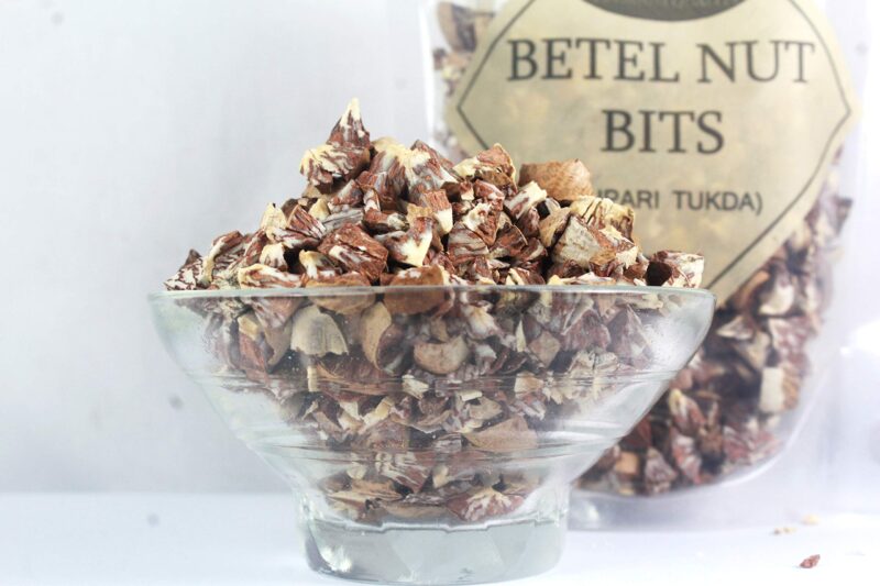 Minimal Diamond Cutting Unroasted Areca Nut/Kachhe Supari Tukda,500g - Image 3