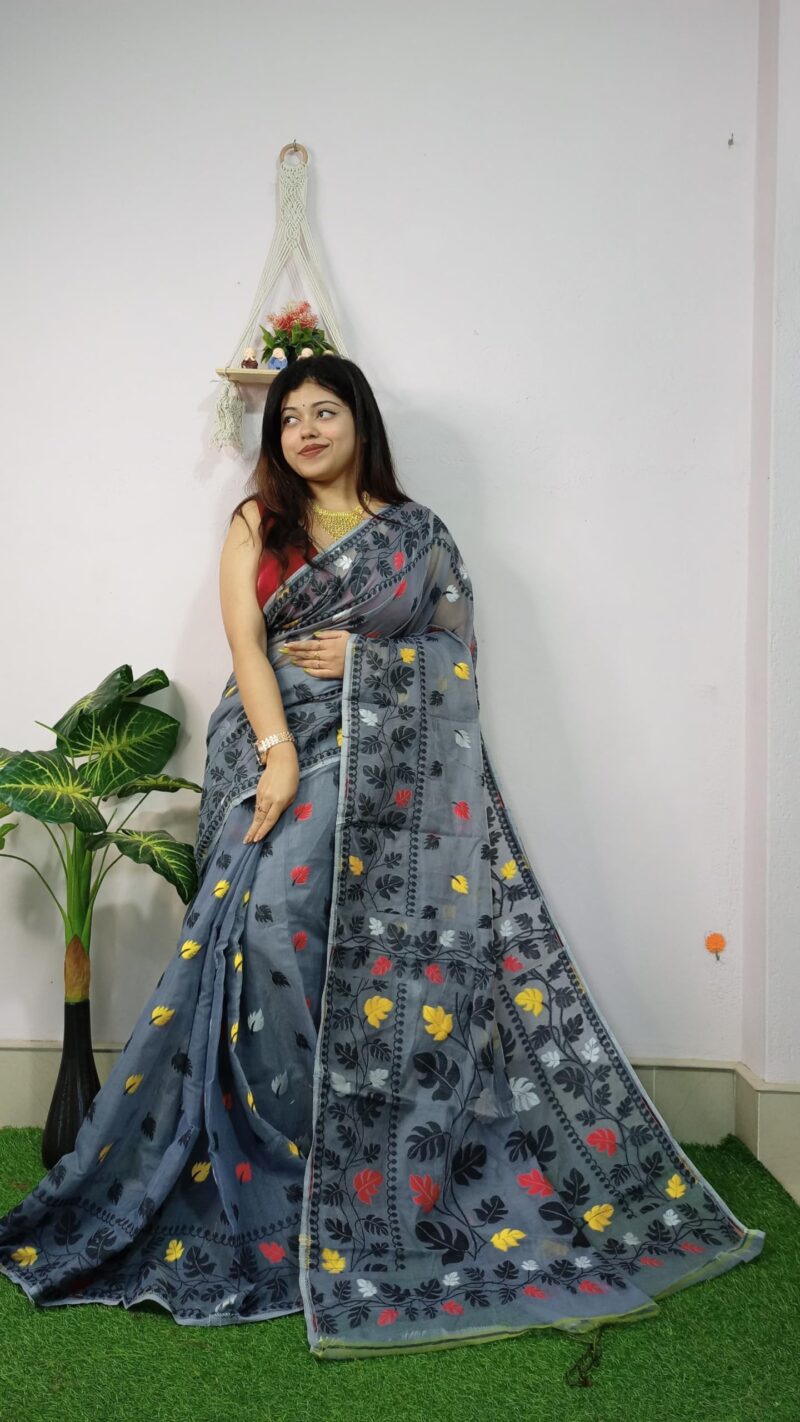 Rnn Saree Bonolata Soft Cotton Silk Dhakai Jamdani Saree without Blouse (Grey & Black) - Image 2