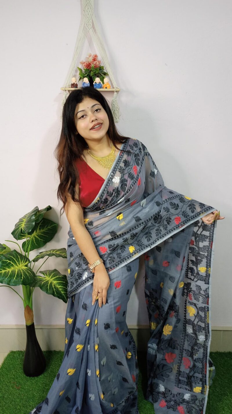 Rnn Saree Bonolata Soft Cotton Silk Dhakai Jamdani Saree without Blouse (Grey & Black) - Image 3