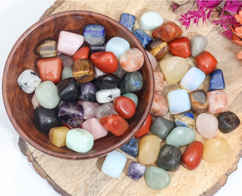 HindCraft Mix Crystals Tumble Stones Bulk Set Pocket Crystal Healing Gemstones Tumbled Collection Palm Stone Good Luck Charm Gift Craft Home Decor DIY Size: 20-25 mm | 13-pcs - Image 7