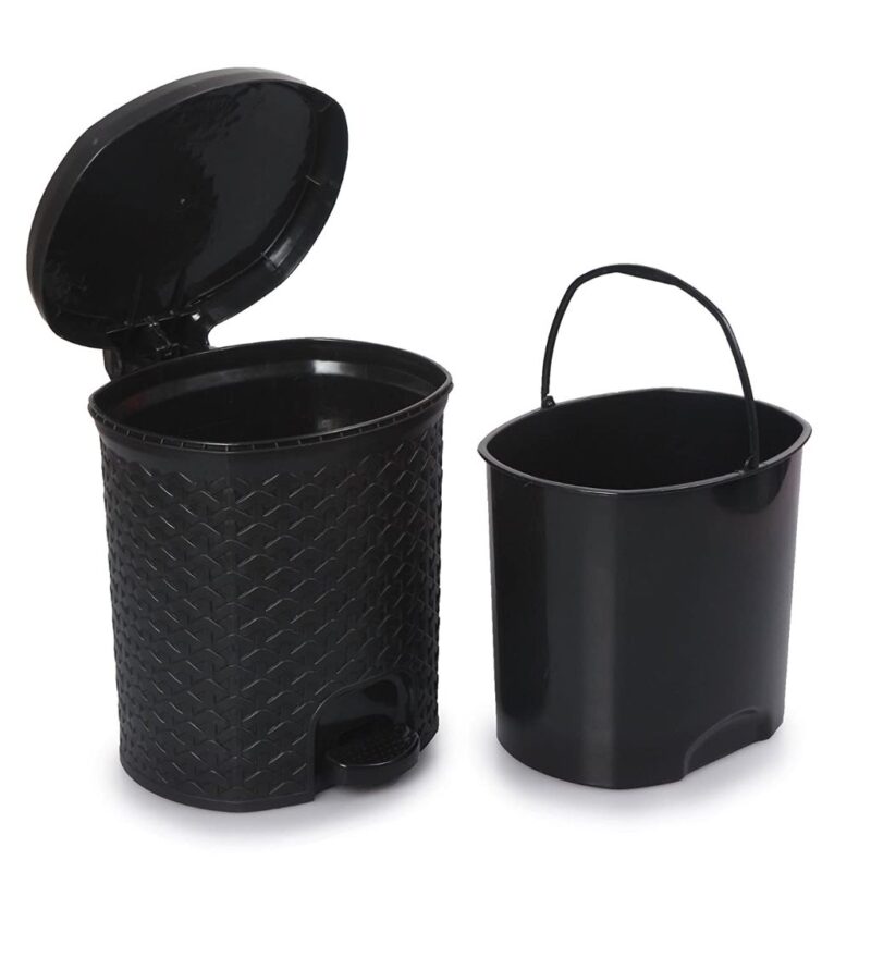 Classic Pedal Dustbin - Image 16