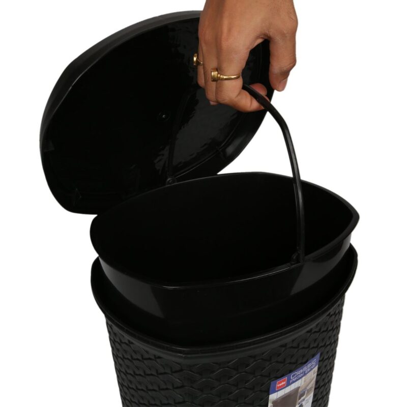 Classic Pedal Dustbin - Image 28