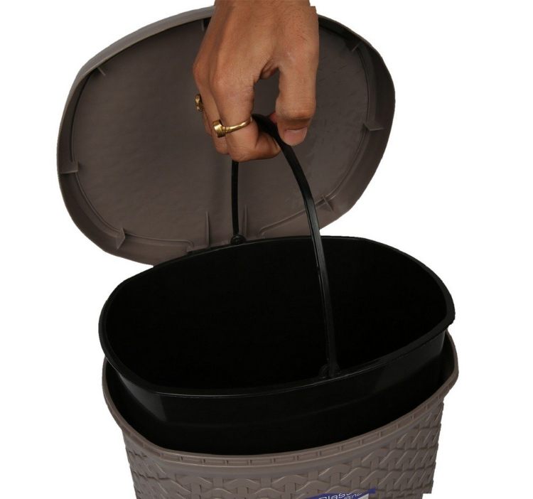 Classic Pedal Dustbin - Image 30