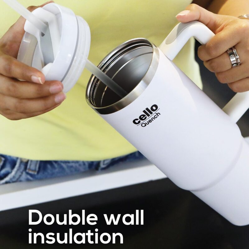 Quench Tumbler Water Bottle with Lid and Straw, 900ml - Image 4