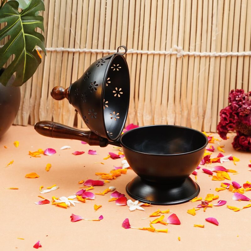 ServDharm Metal Incense Burner Loban Dani Dhoop Dani Aarti Metal Loban Dhoop Dani/Dhoop Dani Burner for Home Office Temple Puja(Round) Metal,Gold - Image 3
