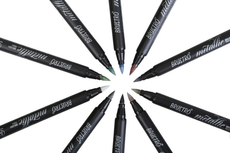 BRUSTRO Metallic Brush Pens - Soft Brush Tip for Calligraphy, Hand Lettering, Colouring, Scrapbooking, Card Making - Set of 10 Colors. - Image 8