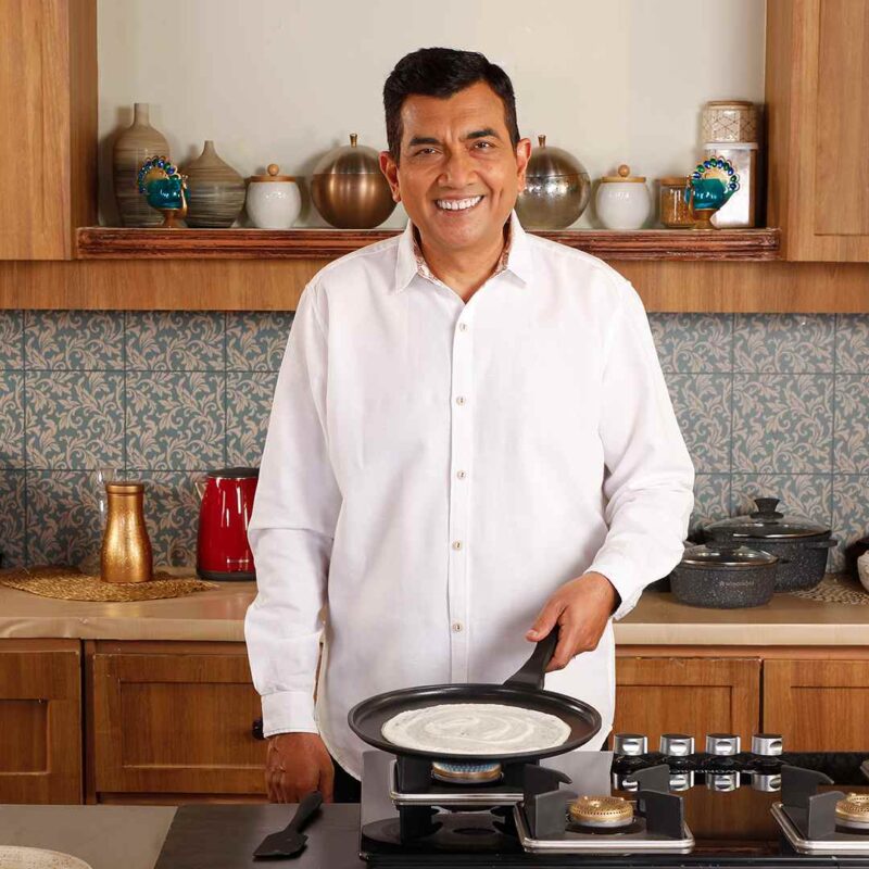 Inducta Die-Cast Aluminium Non-stick Dosa Tawa | 3.8 mm Extra Thick Base | 28cm Non Stick Tawa | Ideal for Roti/Paratha/Dosa | Induction Friendly | Soft Touch Bakelite Handle | 2 Year Warranty | Black - Image 4